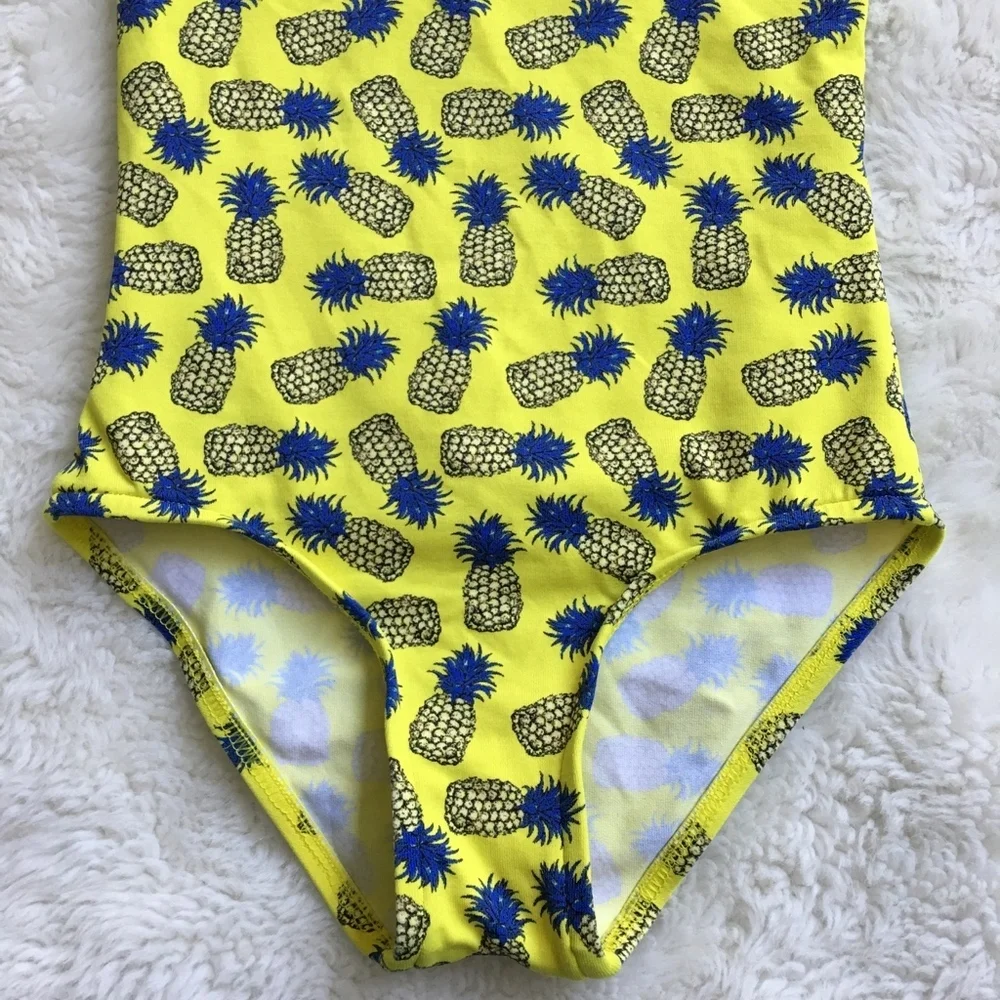 Pili Carrera Girls Pineapples Swimsuit Size 5